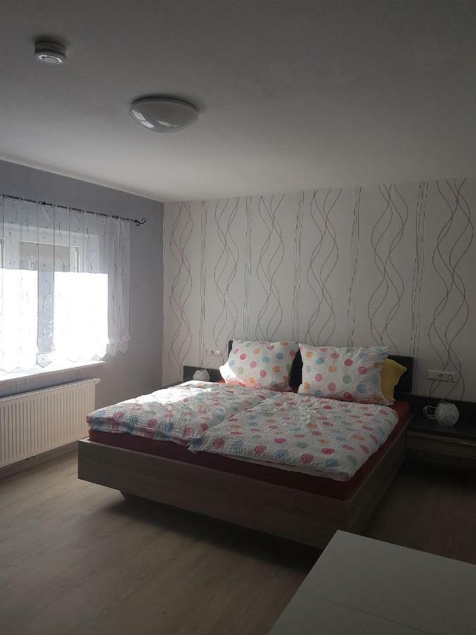 Ferienwohnung Regenbogen Каппель-Графенхаузен Экстерьер фото